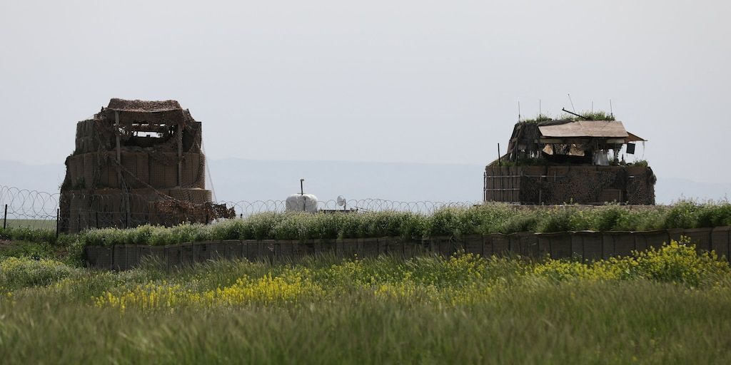 Siria toma control total de bases militares tras salida de Estados Unidos