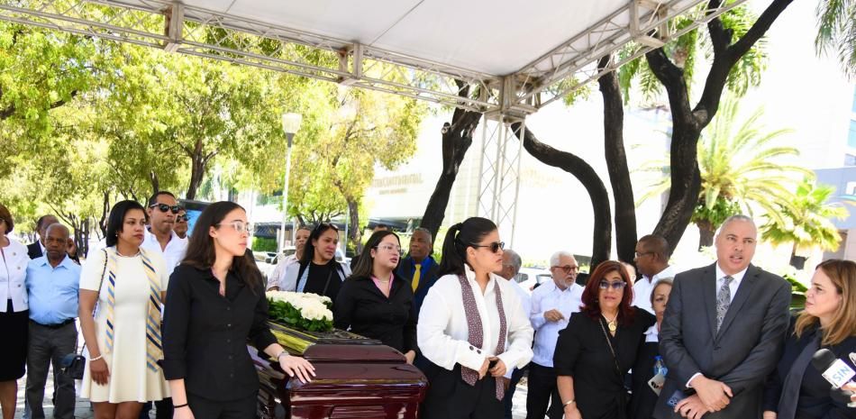 El Último Adiós a Carlos Batista Matos: Un Ícono Inolvidable