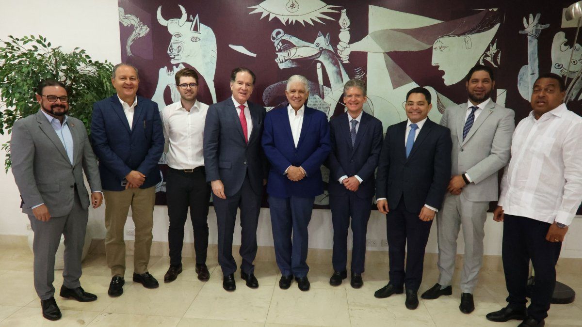 Obras Públicas planea ampliar carreteras ante crecimiento económico y vehicular en 2026